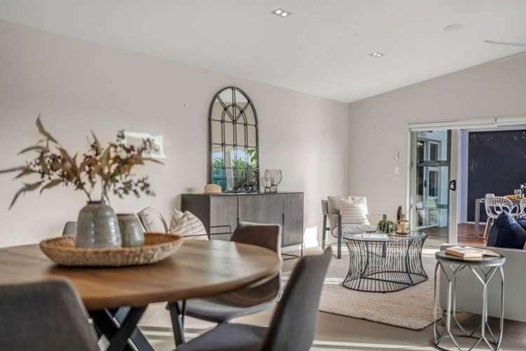 26 Columbia Crescent Beachlands_12