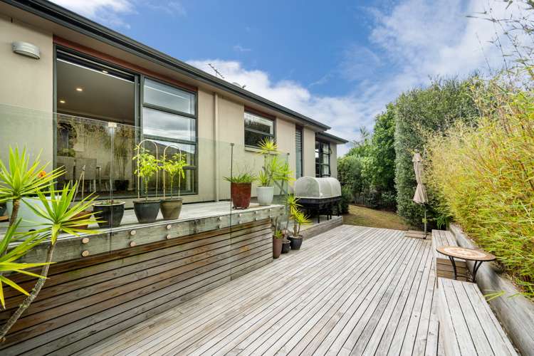 15 Henry Partington Place Greenhithe_18