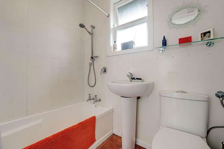A/1 Glenford Lane Te Atatu Peninsula_9