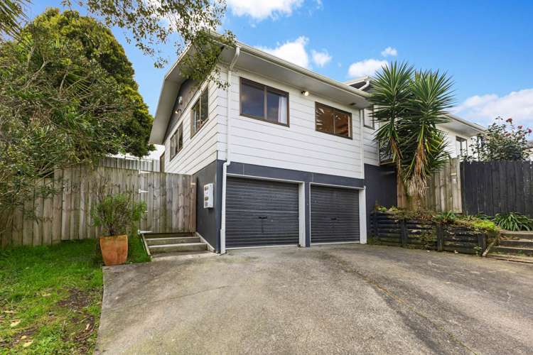 2/10 Aronia Way_0