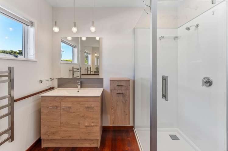 56 Eighty Eight Valley Road Wakefield_18