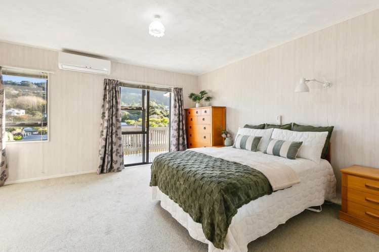 11a Roy Street Tawa_12