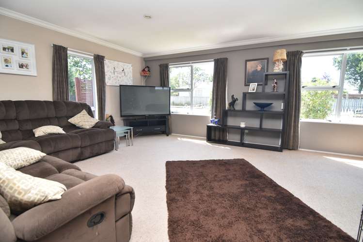 55 Fisher Place Carterton_1