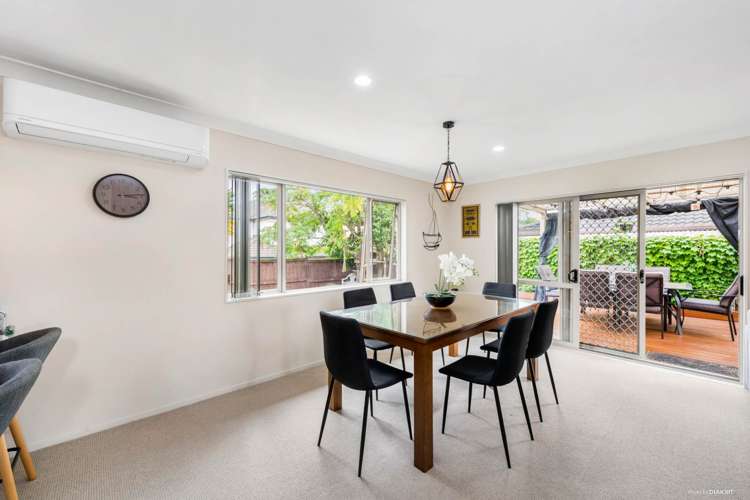 81 Baverstock Road Flat Bush_7