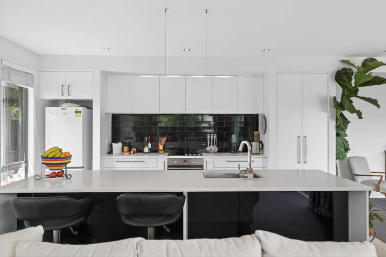 17 Waterstock Way Parklands_1