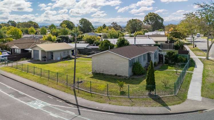 66 Columbus Crescent Flaxmere_11