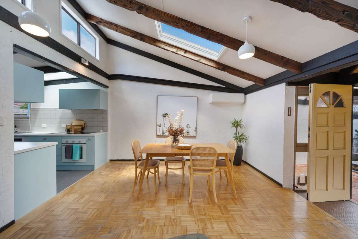 3/9 Poinsettia Place_2