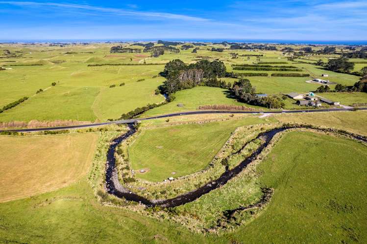 2104 Wiremu Road Pungarehu_11