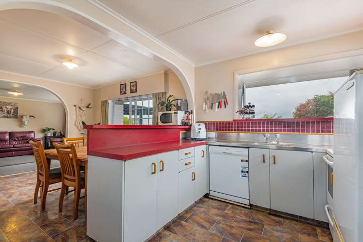 81127 State Highway 2 Pahiatua_23