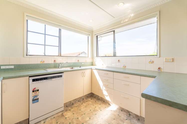 18 Roxburgh Street Glenwood_3