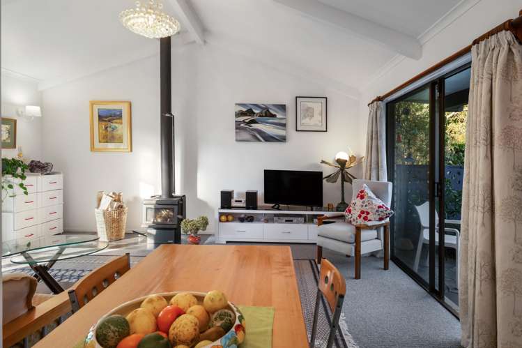 1 Koutunui Road Athenree_7