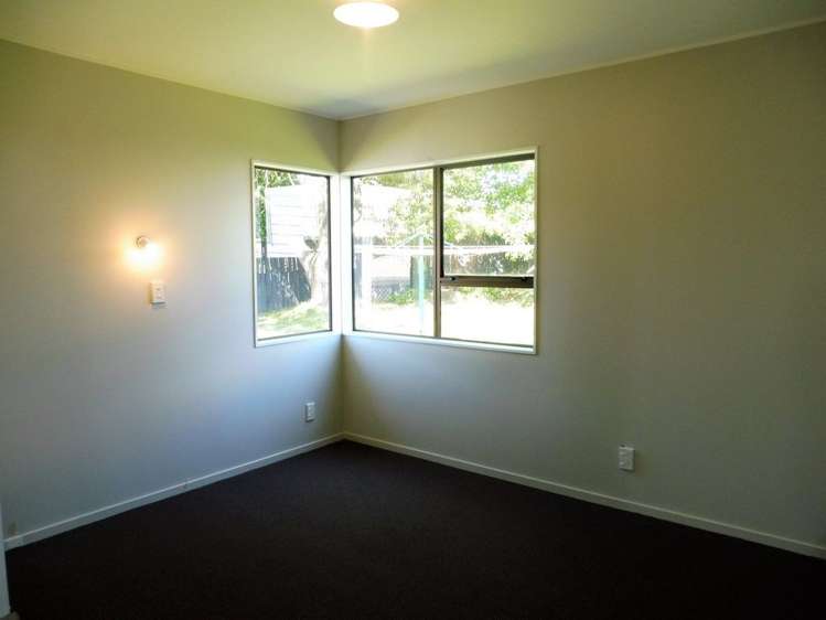 22 Stoll Place Clendon Park_6