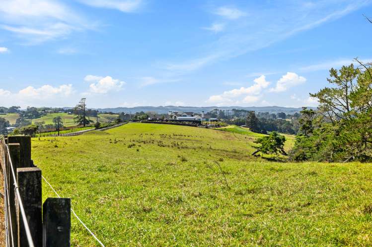 18 Peters Lane Taupaki_12