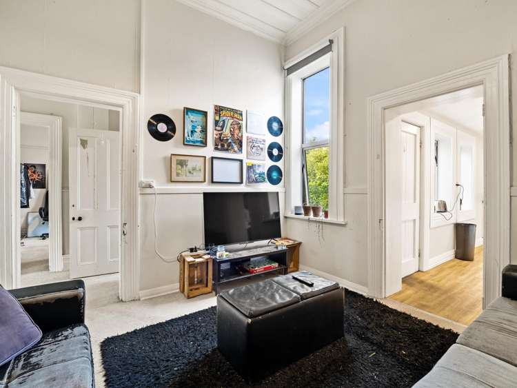 35 Carlyle Street North East Valley_2