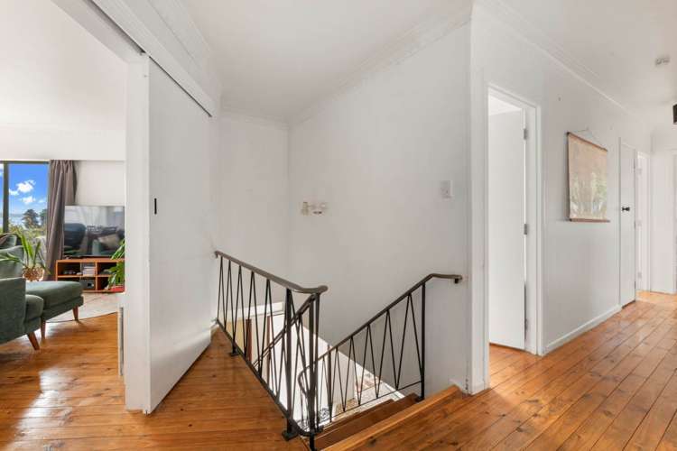 961 Whangaparaoa Road Manly_13