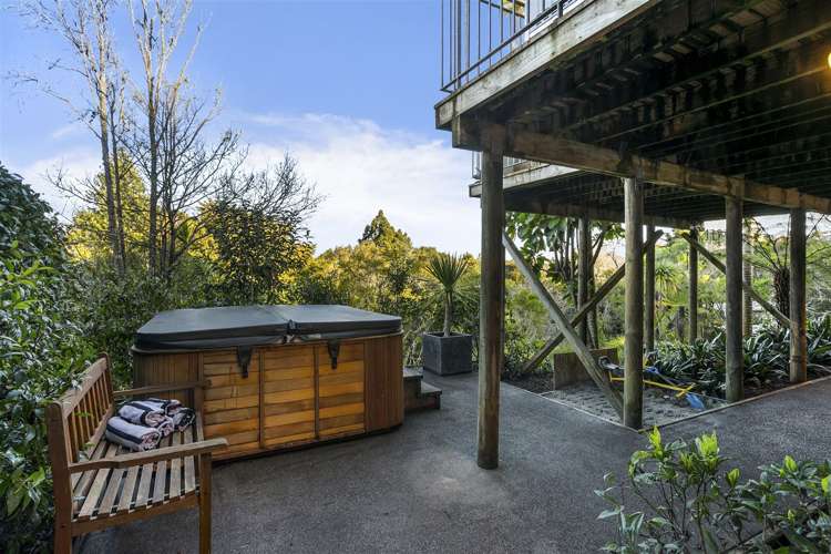 6 Park Hill Road Birkenhead_21