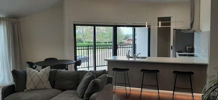 103/97 Swayne Road 11373_1