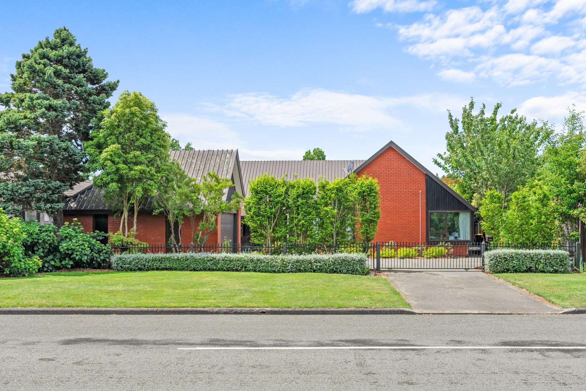 470 Avonhead Road Avonhead_0