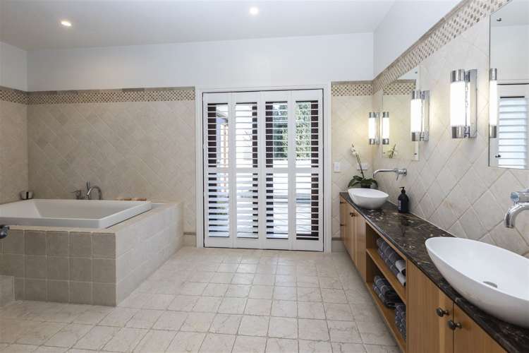 87 Merivale Lane Merivale_26