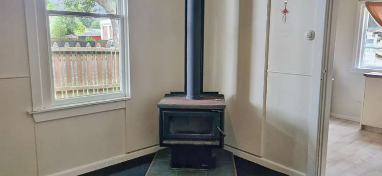 169 England Street 1477_5