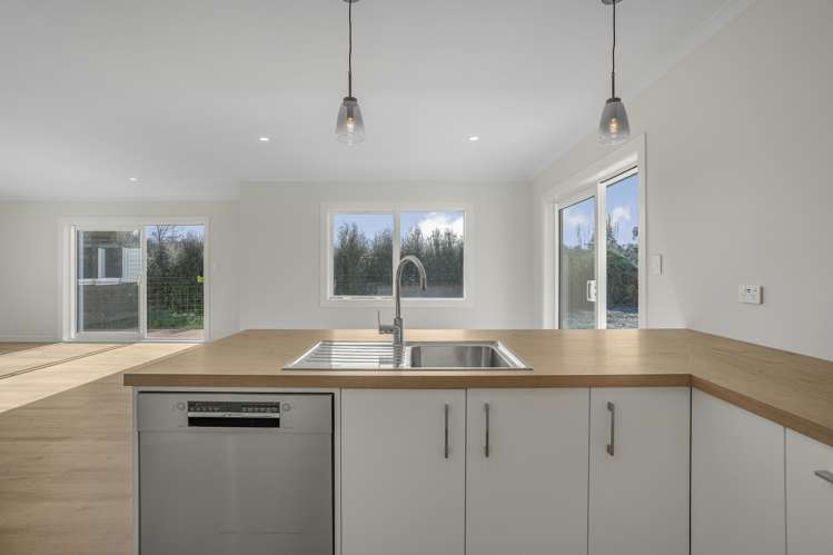 15c Madison Street Carterton_5