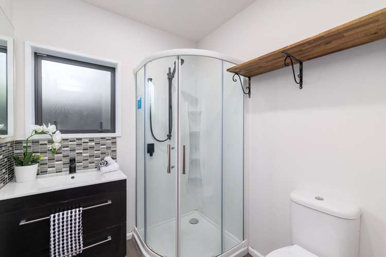 99 Marshland Road Shirley_14