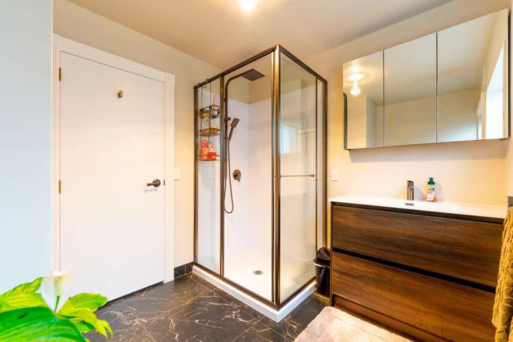 25 Dampier Street Oceanview_11