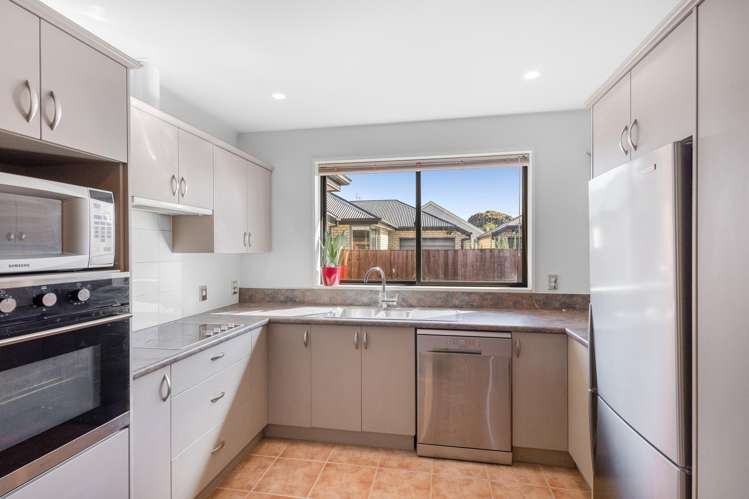 10 Evatt Street Bryndwr_10