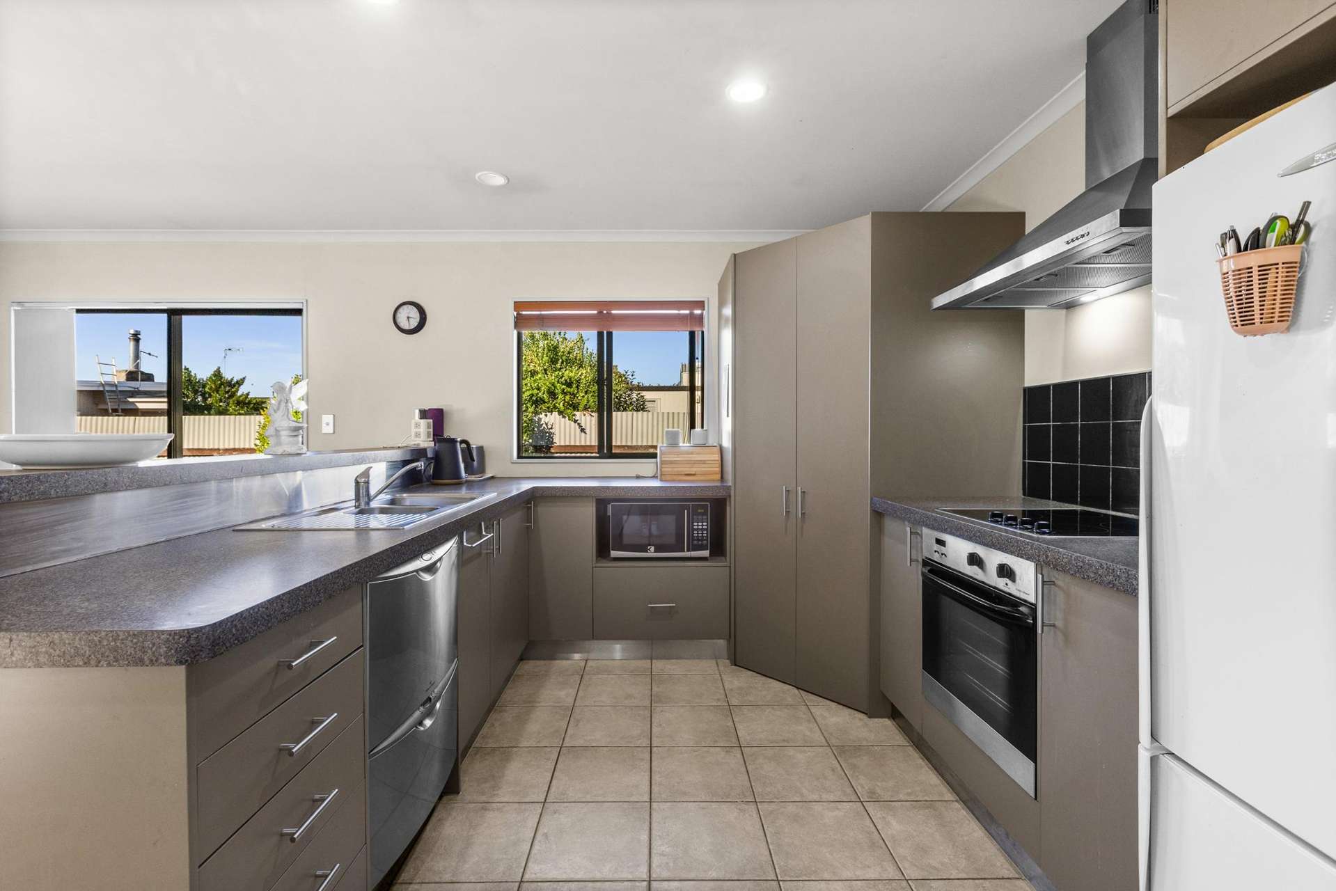 9a Oxford Street Taradale_0