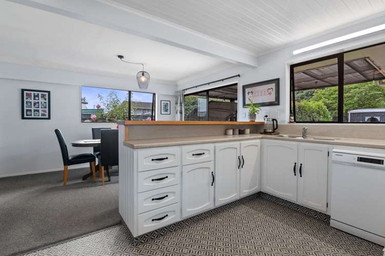 224 Ranolf Street Glenholme_11