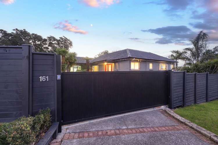 161 Golf Road Titirangi_15