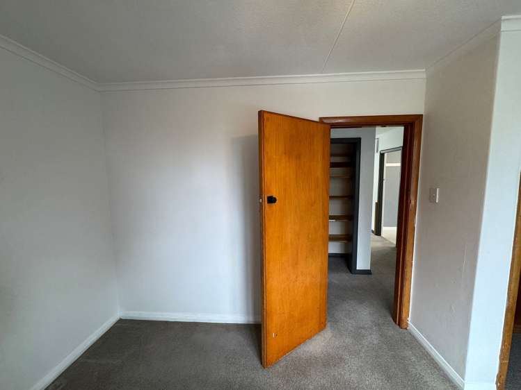 46 Cockerell Street Brockville_12