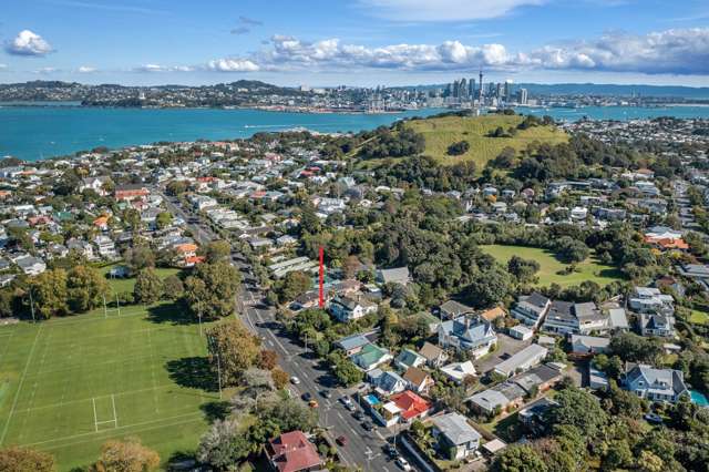 2/45 Vauxhall Road Devonport_3