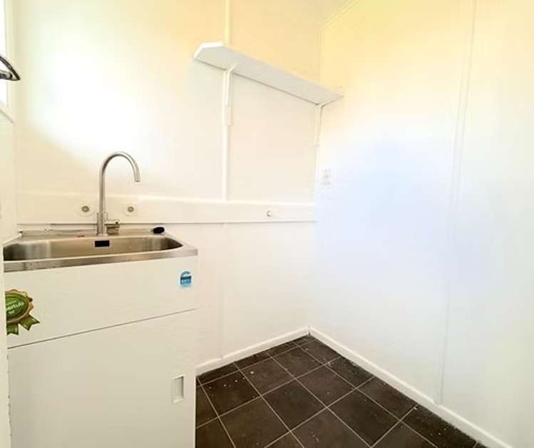  14 Tranent Road Māngere_13