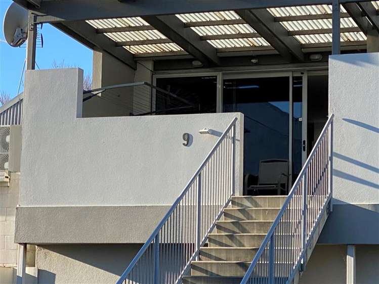 1/140 Gordon Road 10288_12