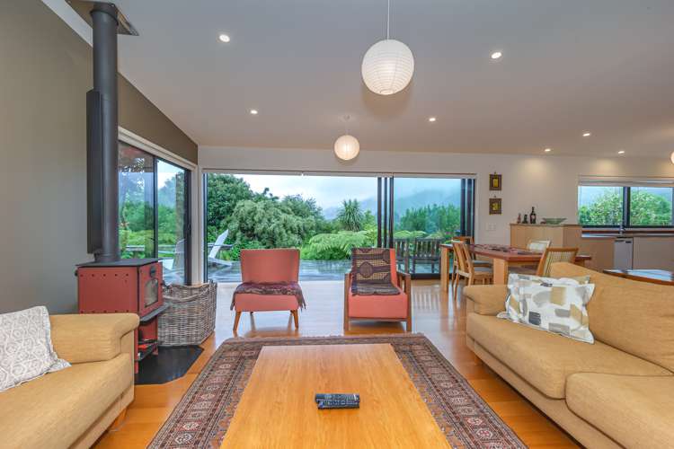 29 Mountain View Drive Manakau_10