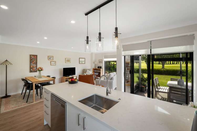 10 Prestwick Lane, RD 2 Katikati_10