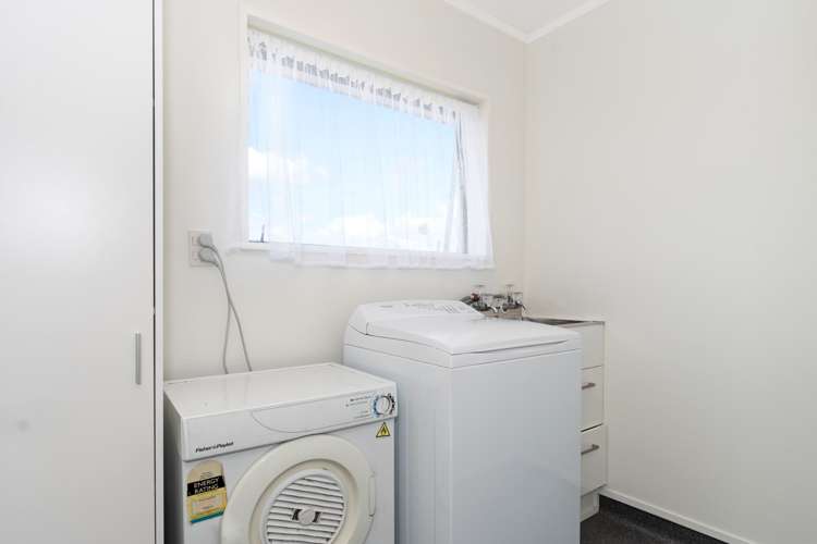 4 Pemberton Crescent Greerton_12