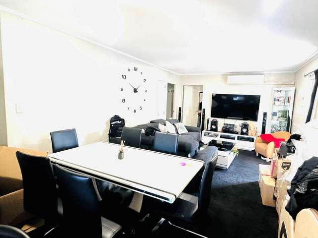 1/221 Buckland Road Mangere East_2