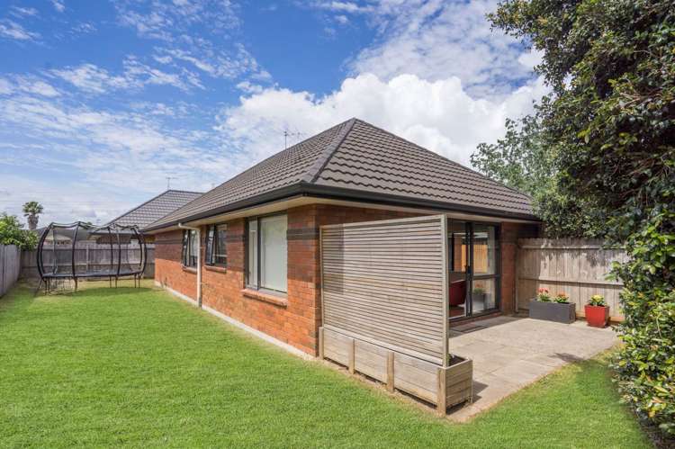 6 Old Park Place Takanini_0