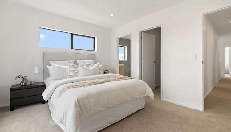 10 Otereti Street Flat Bush_8