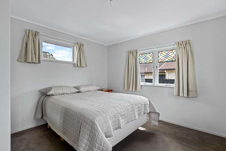 1/212 Centreway Road Orewa_15