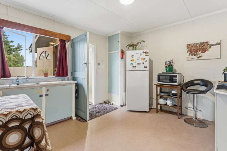 156 Beach Street Waikouaiti_24
