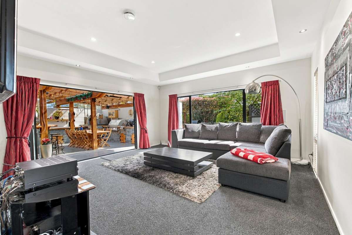 1 Fairfield Way_4