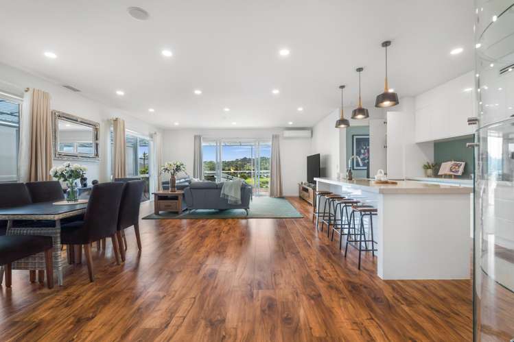 94 Pohutukawa Parade Riverhead_12