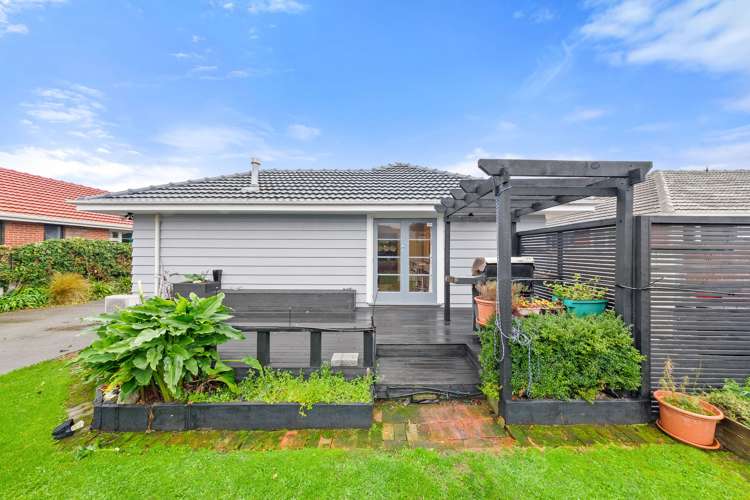 14 Pagoda Street Shirley_13