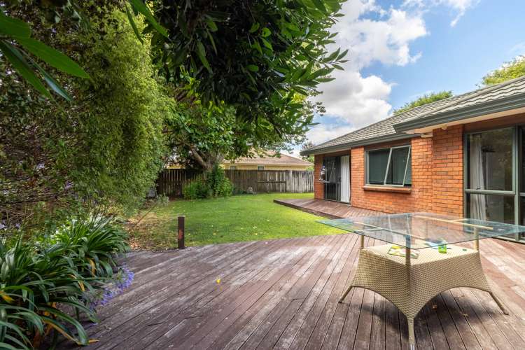 22 Chesterfield Place Rototuna_22