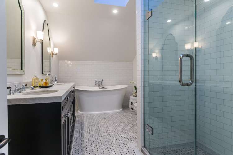 4 First Avenue Stanley Point_9