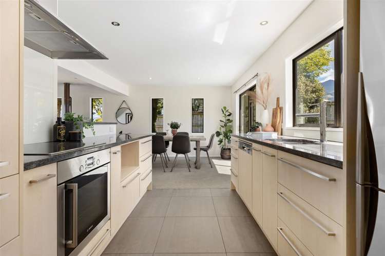 9 Larch Court Kelvin Heights_7