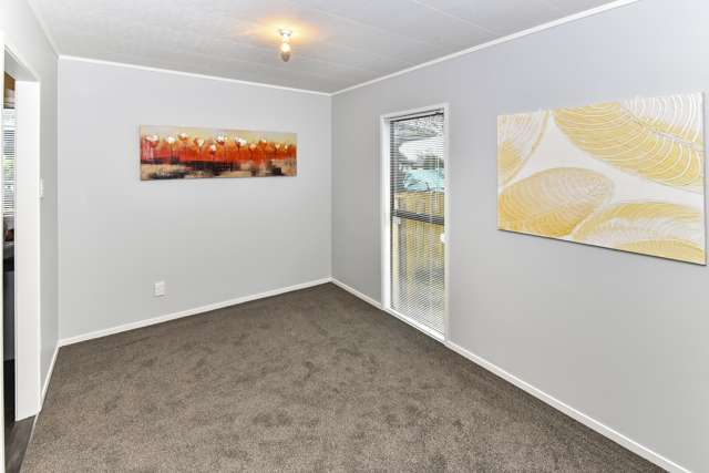 13 Ngatira Place Clendon Park_3